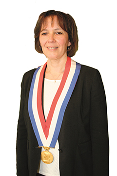 Le maire de Colomars Madame Isabelle BRES