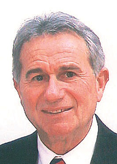 Le maire de Saint-Auban Monsieur Claude CEPPI